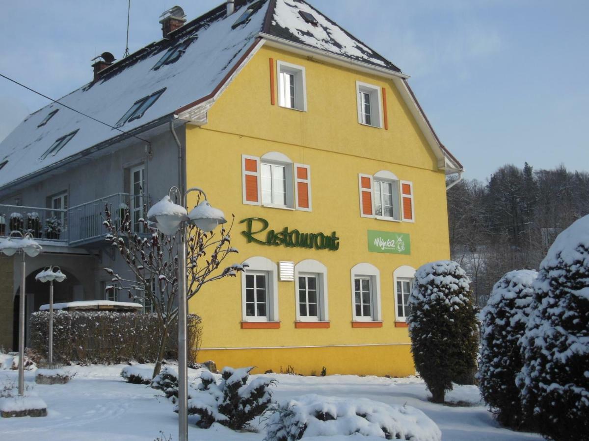 Chalupa Bumbalka Mnisek Exterior foto