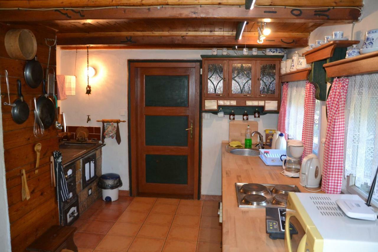Chalupa Bumbalka Mnisek Exterior foto